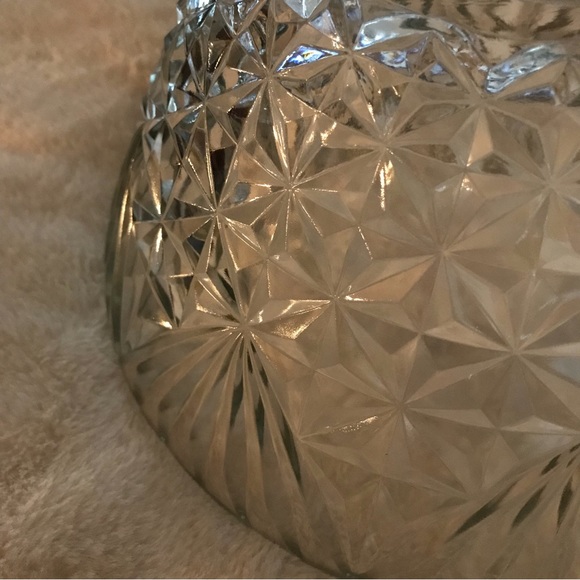 Vintage Anchor Hocking Punch Bowl (Part of the Arlington Design Punch Set) - Picture 7 of 9